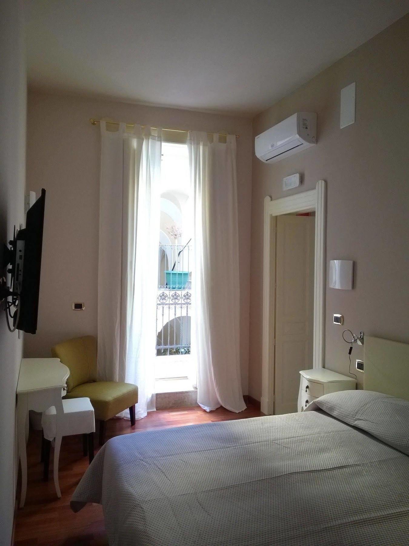B&B Casa D'Alleri Сиракуза Екстериор снимка